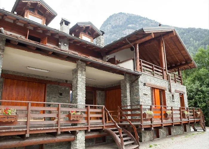 Apartment In Near Area