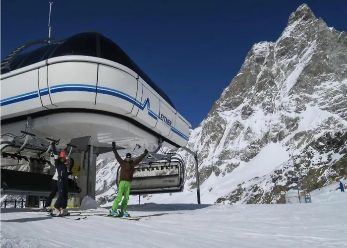 In Near Area Apartment