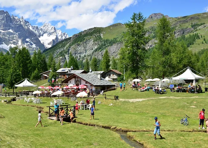 In Near Area アパート *